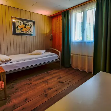 Otel Tell And 3*