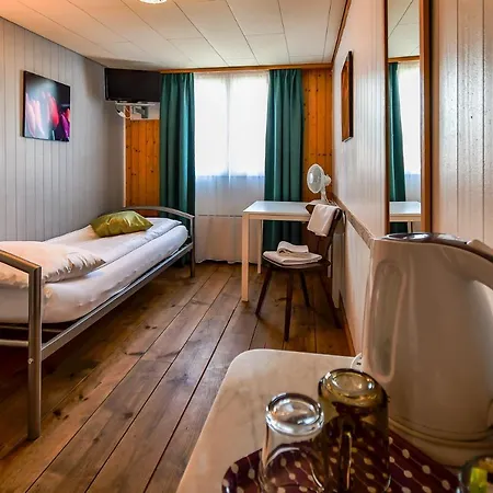 Otel Tell And Unterseen