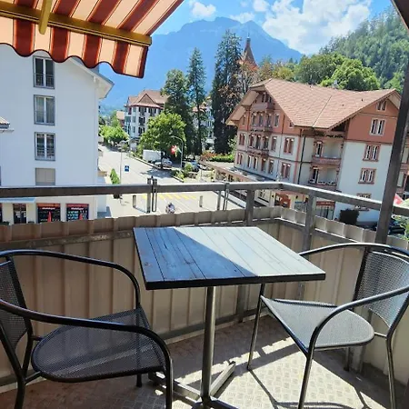 Tell And Otel Unterseen